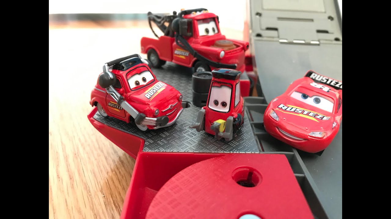 Disney Cars NASCAR Crossover Pit Crew Luigi and Guido Review - YouTube