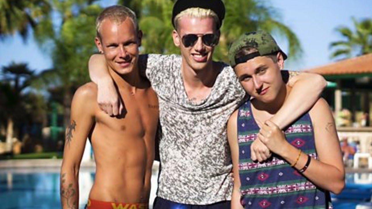 Sun, Sex and Suspicious Parents | BBC Three