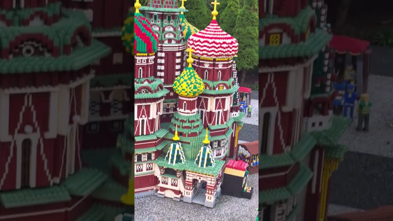 LegoLand Windsor - lego village