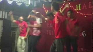 6 cowok menari lagu 7 Icons