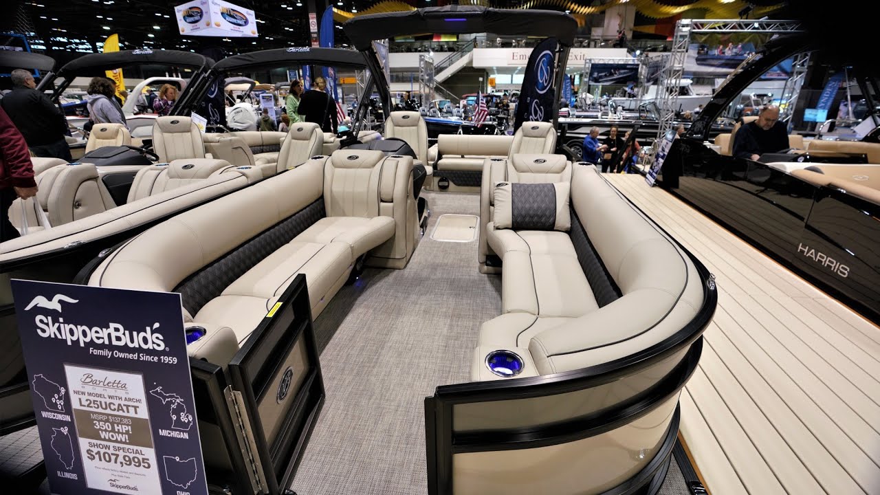 Let's walk all the Pontoons at the Chicago Boat Show (2020) YouTube