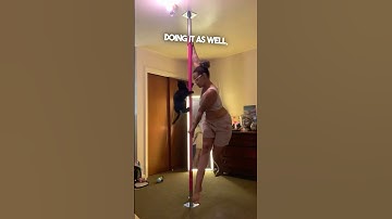 This cat knows how to pole dance 😂
