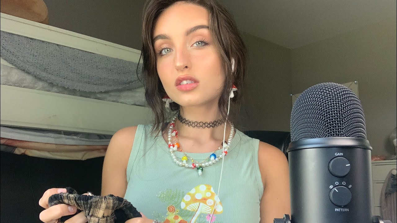 ASMR | Fast & Aggressive Fabric Scratching