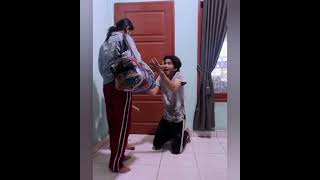 Papa Kerja Mama Belanja  Papa Nganggur Mama Kabur 