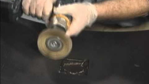 ITW Devcon Flexane® Fast Cure Putty Repairs Hole in Rubber Belt