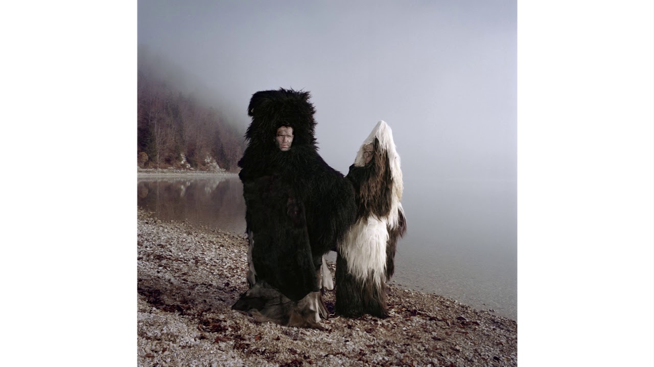 08 - Hyperculte - Caillou