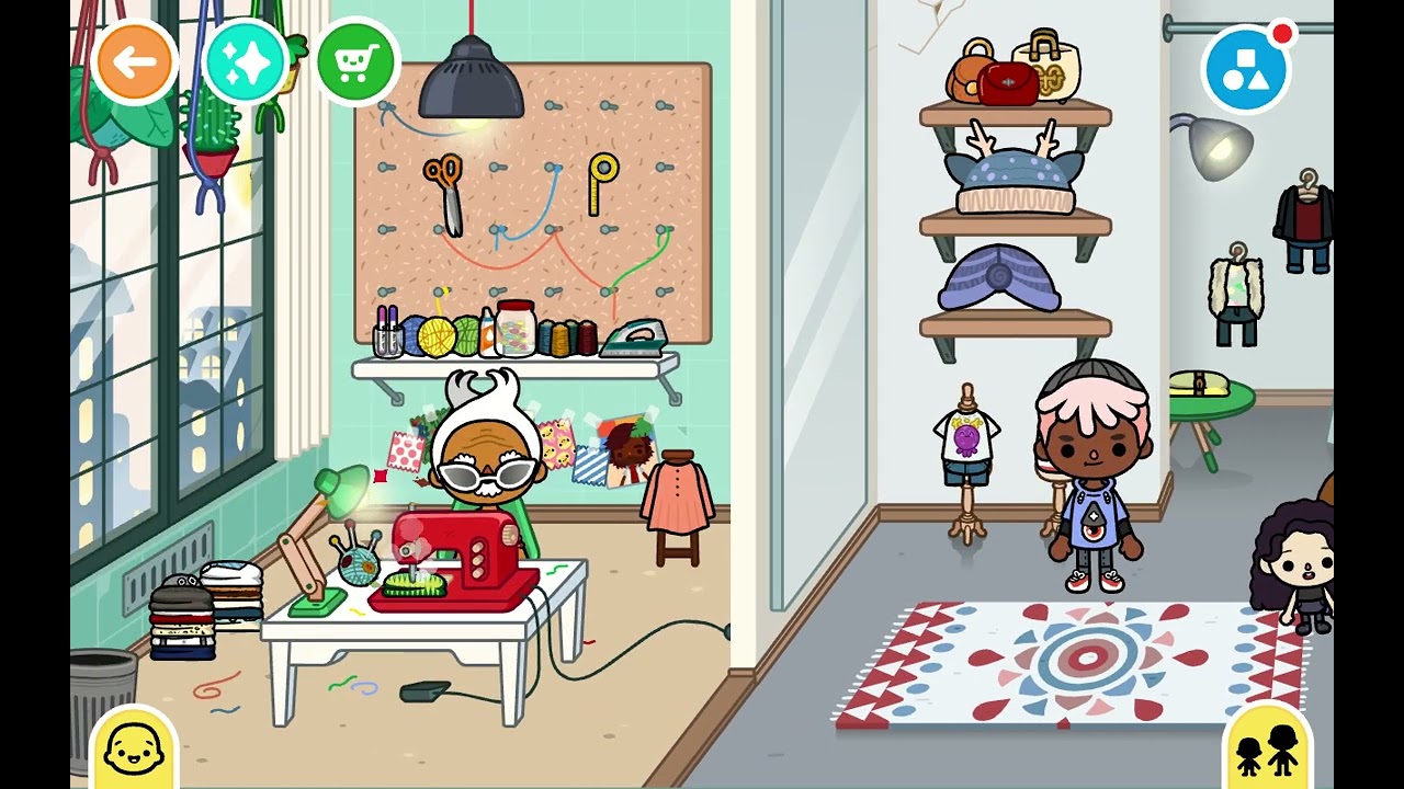 I played Toca Boca with no voice or with a voice...