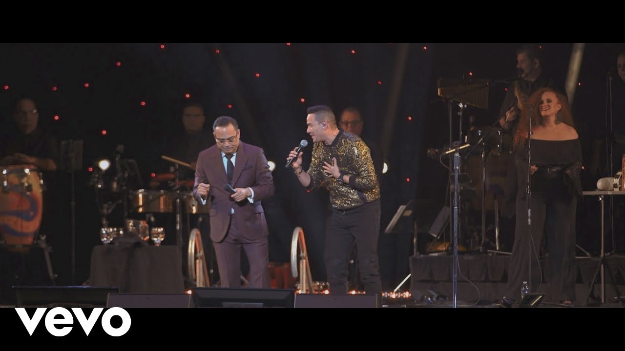 在 YouTube 上观看 Gilberto Santa Rosa - Salsa Pa' Olvidar las Penas (En Vivo) ft. Víctor Manuelle 在 YouTube 上观看 Gilberto Santa Rosa - Salsa Pa' Olvidar las Penas (En Vivo) ft. Víctor Manuelle
