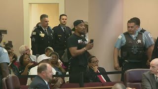 Emotional outbursts over migrant funding at City Council meeting
