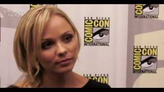 Comic-Con 2010: Laura Vandervoort - Smallville and V - Digital Spy (RUS)
