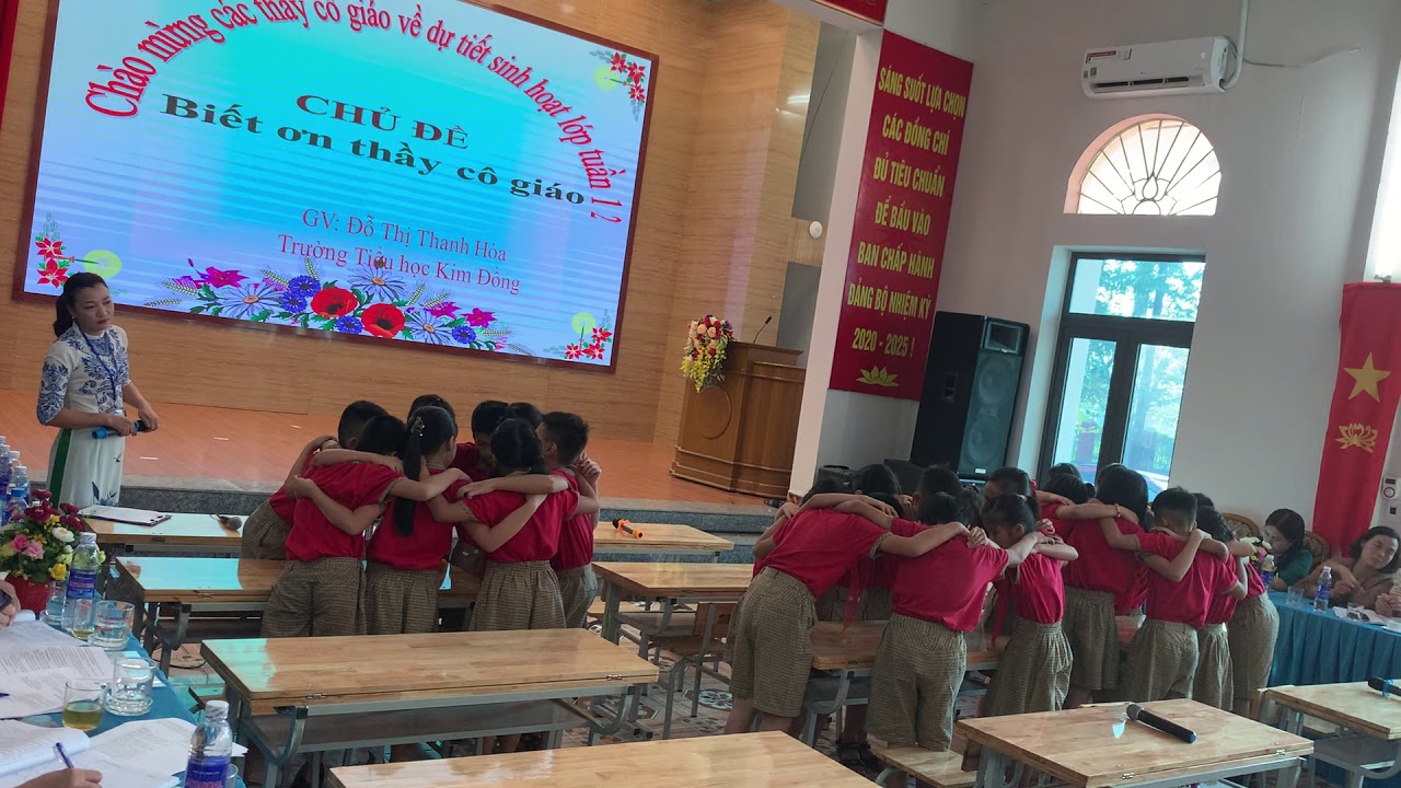 Tiết sinh hoạt lớp tuần 12 chủ đề Biết ơn thầy cô giáo