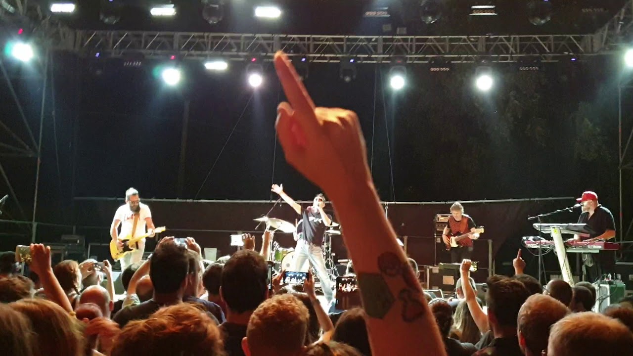 Cristina D'Avena ft Gem Boy - Orgia Cartoon @Reggiolo