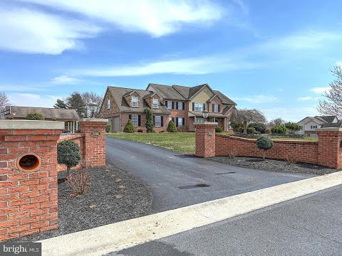 590 LUCINDA LN, Mechanicsburg, PA home video tour