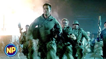 Decepticons Attack an Army Base | Transformers (2007)