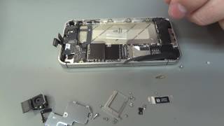 iPhone 4s - разбита матрица модуля дисплея.