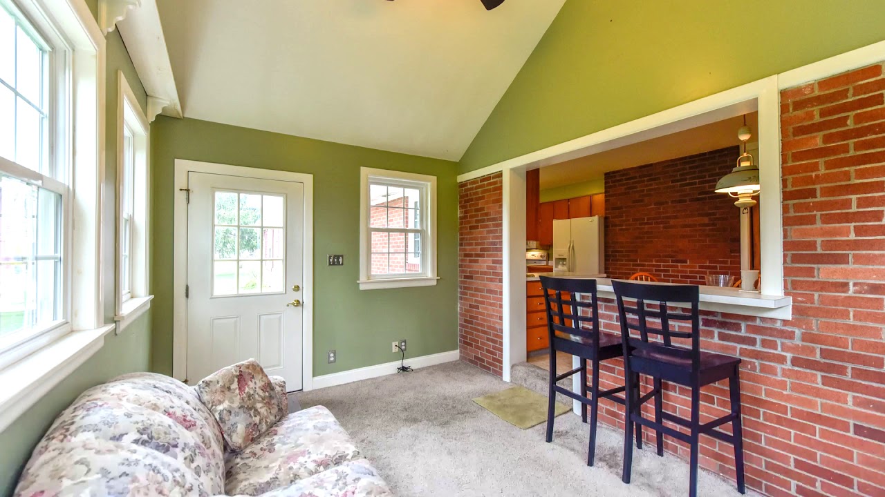 21 Fenwick Dr, Penns Grove, NJ 08069