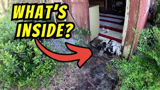 Treasure Hunting Through An Abandoned Barn! Flea Across Florida