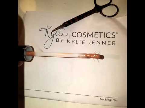 Kylie Cosmetics Lip Gloss Brush Fix Youtube