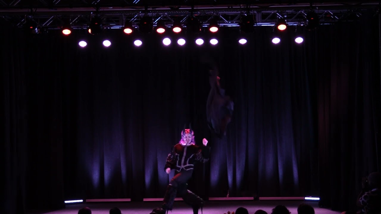 Illuminatease Burlesque Revue- BIGTOP