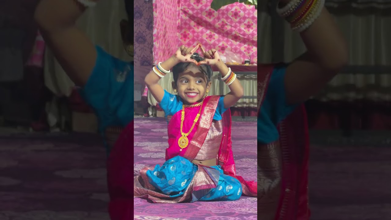 छोट्या मुलींनी केला उत्कृष्ट  डान्स 👌👌  