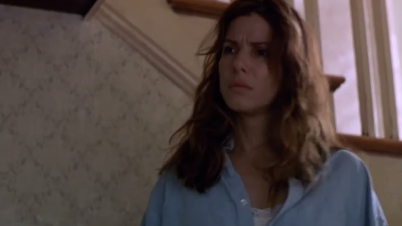 Premonición 2007 suspenso con mí actriz favorita Sandra Bullock dirigida por Mennan Yapoista