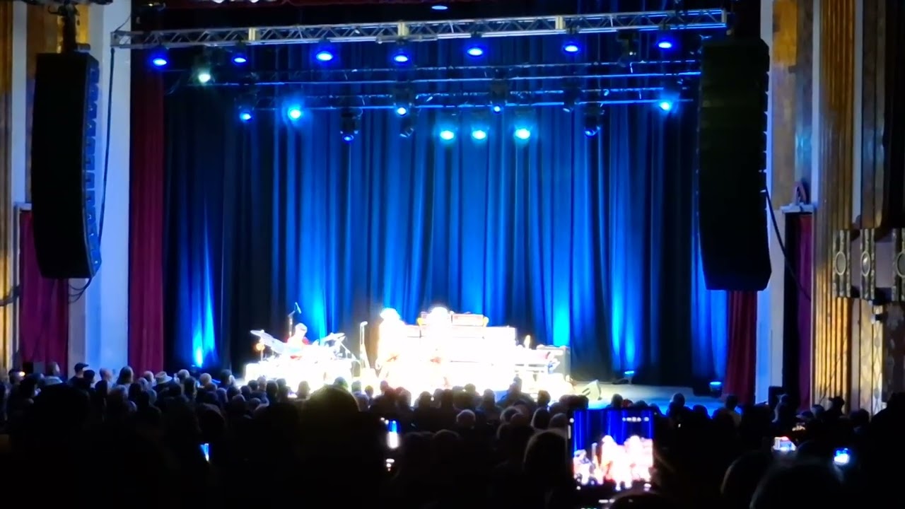 BILLY GIBBONS and the BFG band 