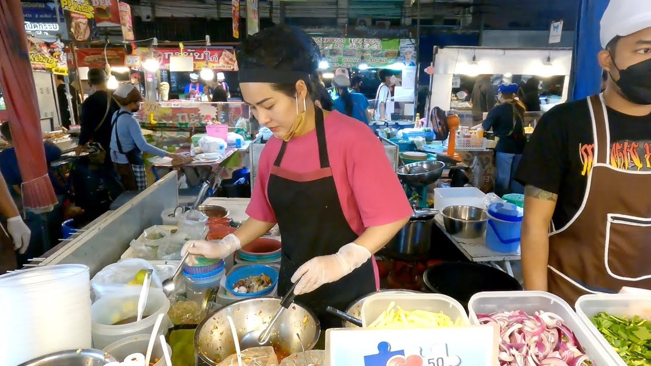 เจ๊เก๋ ยำมะม่วงปูม้า ตลาดเซฟวัน ยำเเซ่บ แม่ค้าแต่งตัวเรียบร้อย ยำหอยนางรม 2กระปุก100 ลูกค้าเพียบ!!