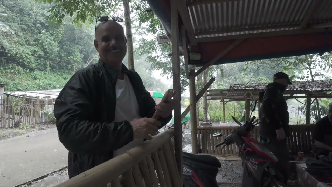 الاستمتاع بحياة التقاعد في بحيرة سيبو الفلبينيةسيبو #السعودية #الكويت #الامارات #riyadh #عرب#لبنان🇨🇿