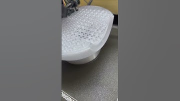 Printing a spherical speaker cabinette with 10 % gyroid infill pattern.