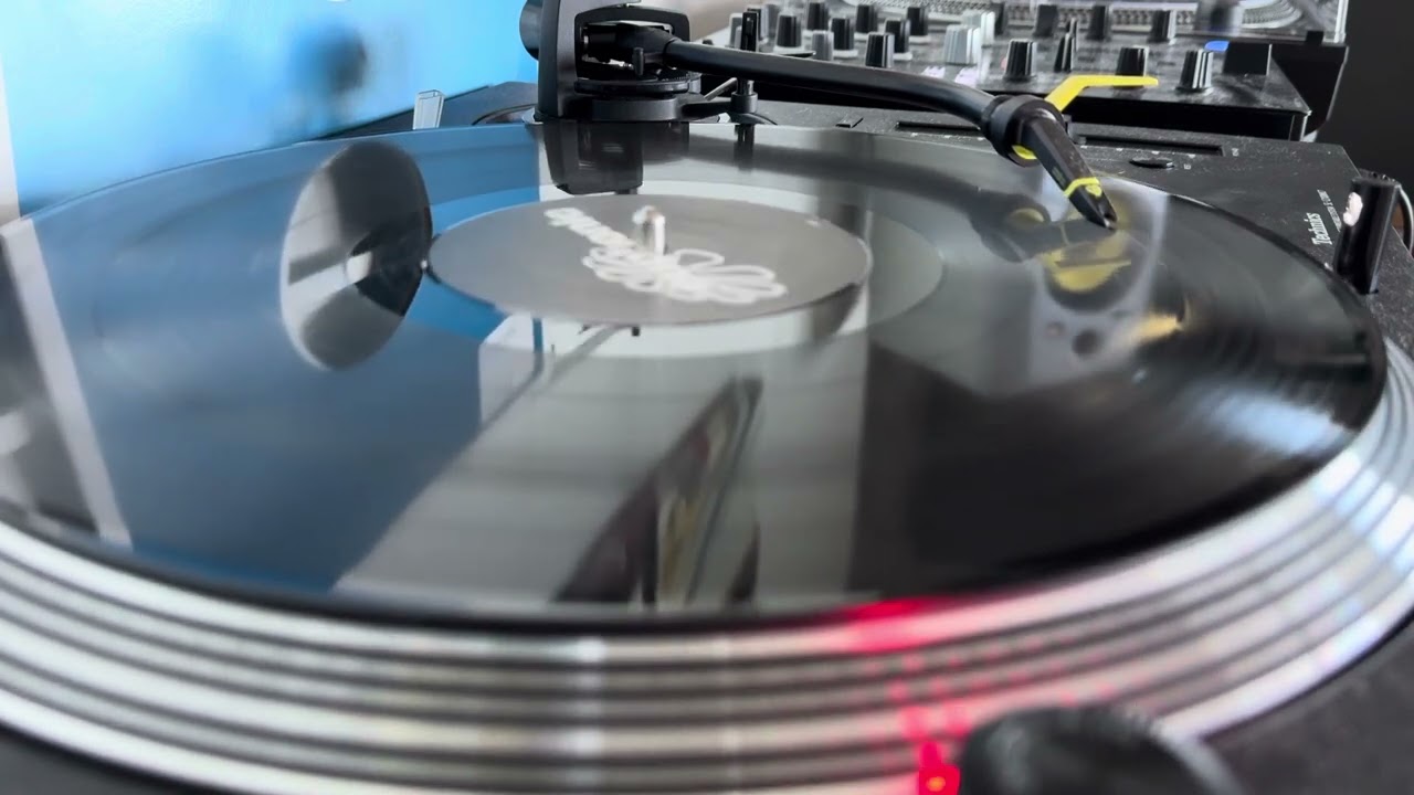 Mirco de Govia – Voller Sterne (Super 8 Remix)