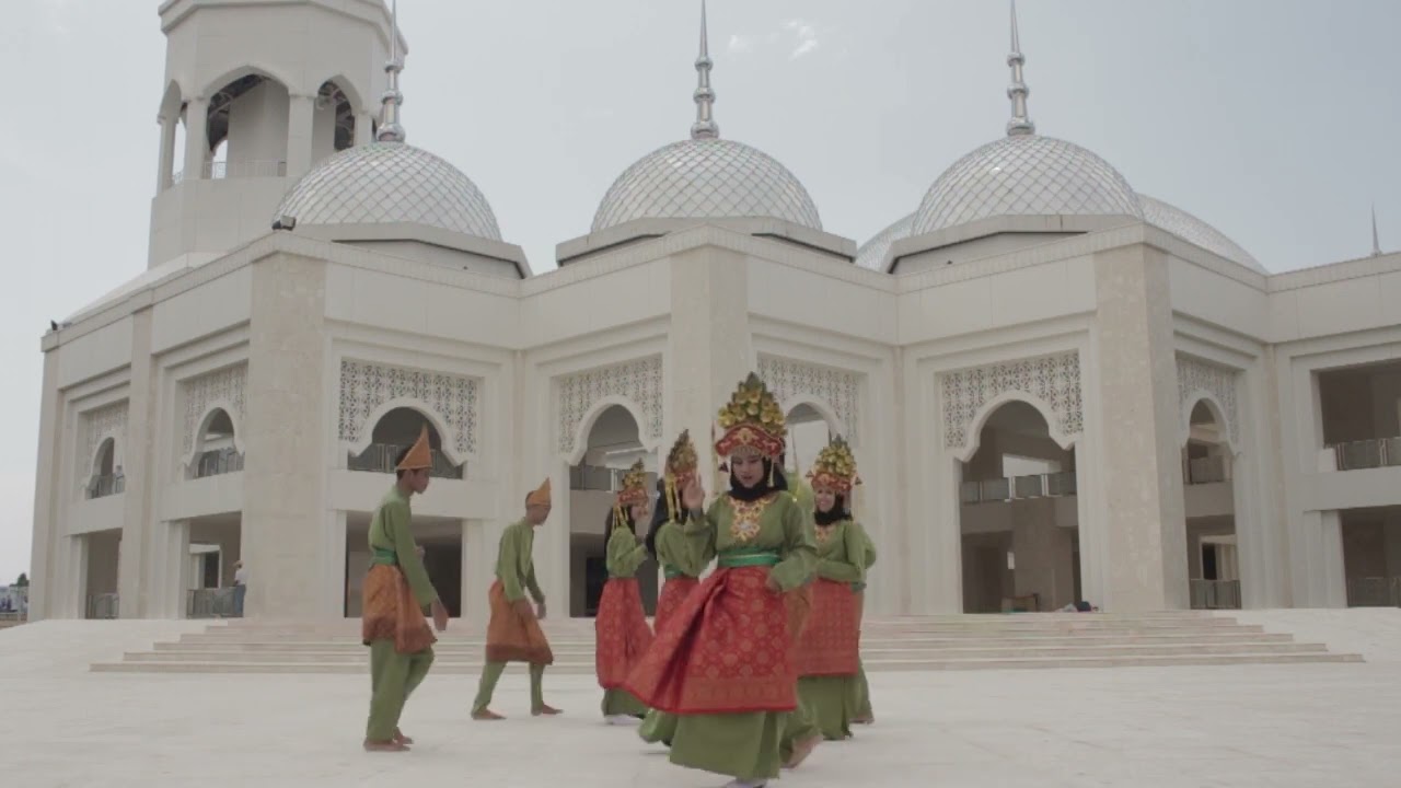 Tari Zapin Usik Mengusik - MAN BATAM - 12 IPA 4 - 2021