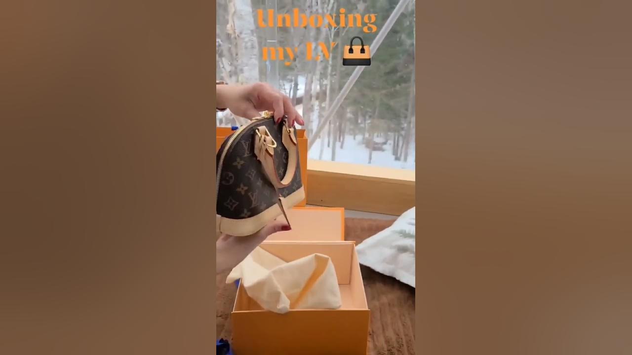 unboxing my LV Bag YouTube