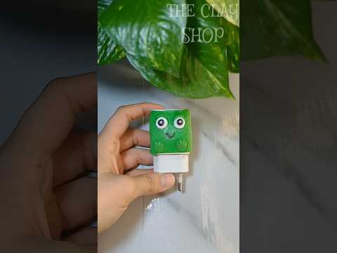 استني دا شاحن ولا قطعة ديكور  هاند ميد صلصال 