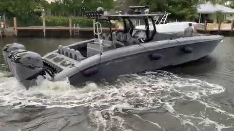 Dockmate® TWIST Wireless Remote Control installed and test-driven on a 2019 Midnight Express!