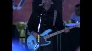 Alkaline Trio live at KROQ Weenie Roast 2005