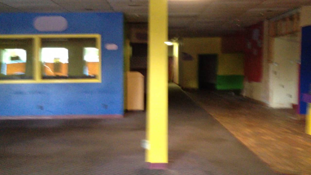 Sylvania, Ohio building is empty YouTube