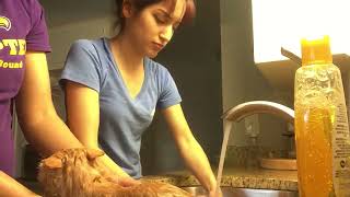 Banando A Boots Y Lo Esprimieron