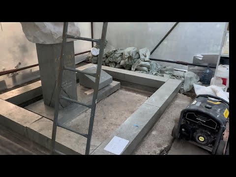 На могиле Сергея Есенина масштабная реставрация  _ редкие кадры / Ваганьковское кладбище 07.2024