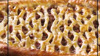 Gourmand - Tourte feuilletée à la viande avec des herbes