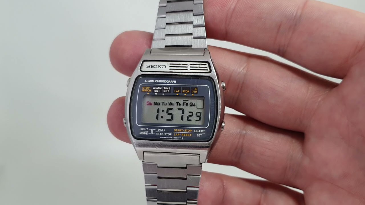 Nord Vest omgive Viewer 1978 Seiko LCD digital chronograph watch with original bracelet. Model  Reference A158-5050 / DHZ018 - YouTube