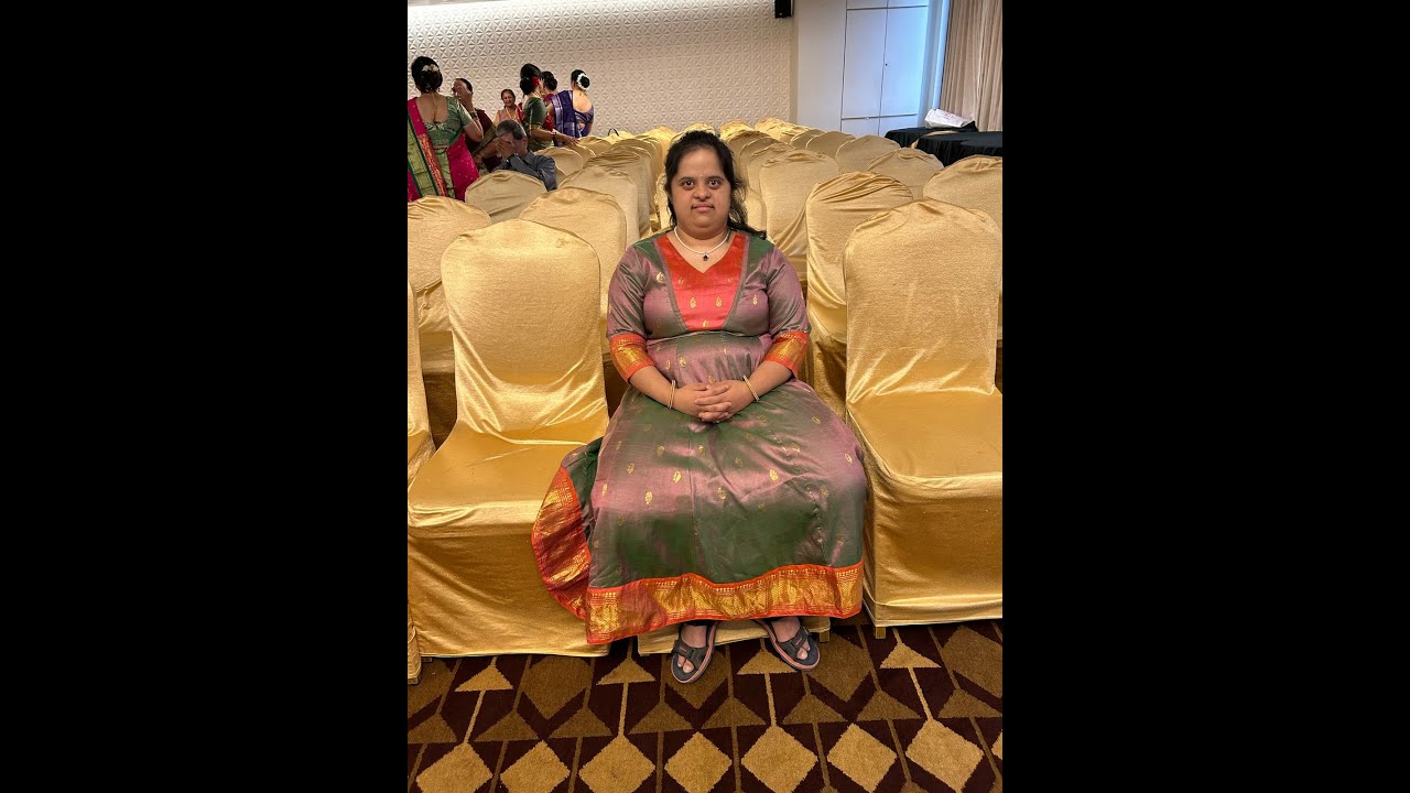 रोटरी क्लब ऑफ पुणे कोथरूड - महाराष्ट्राची लोकधारा – रुचा चितळे चे नृत्य