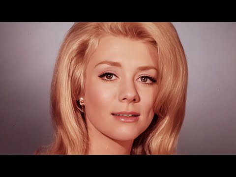 Inger Stevens In G-Strlng Photos Leave Little To Imagination..Take a look