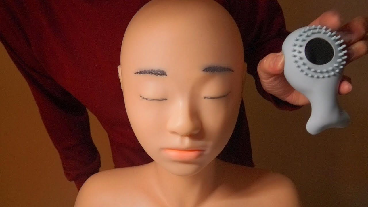 囁きながら道具を使ってヘッドマッサージしてみた (囁き声あり ASMR)