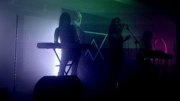 Form Follows Function || Falling apart | live @ Kaozzz Konzzzept SpectacL