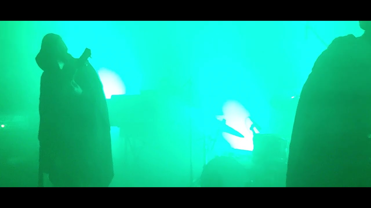 Briqueville performing  Akte VII, Hautrage 30 april 2022