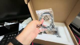 Unboxing Monitor Portátil Zsus