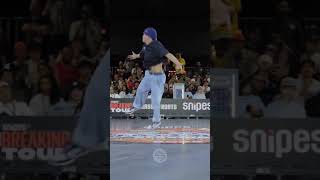 One handed?!? Hiro 10 is insane