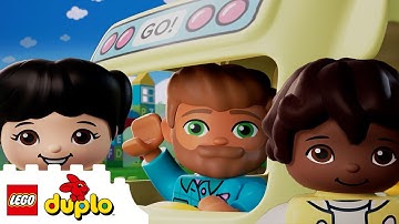 Around on The Bus Story Time! More with Pip & Leo | LEGO DUPLO  | Kids Stories