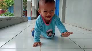 Bayi Suka Merangkak Di Tahun Pertama