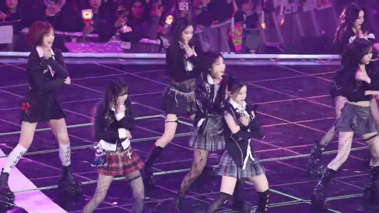 241130 MMA2024 tripleS Girls Never Die